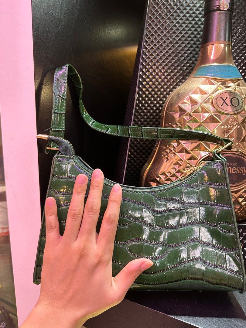 Dark Green Saddle Bag, Women's Fashion, Bags & Wallets, Crossbody Bags