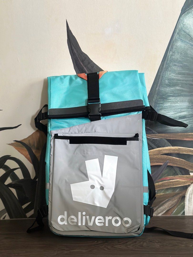 Deliveroo roll top bag hotsell