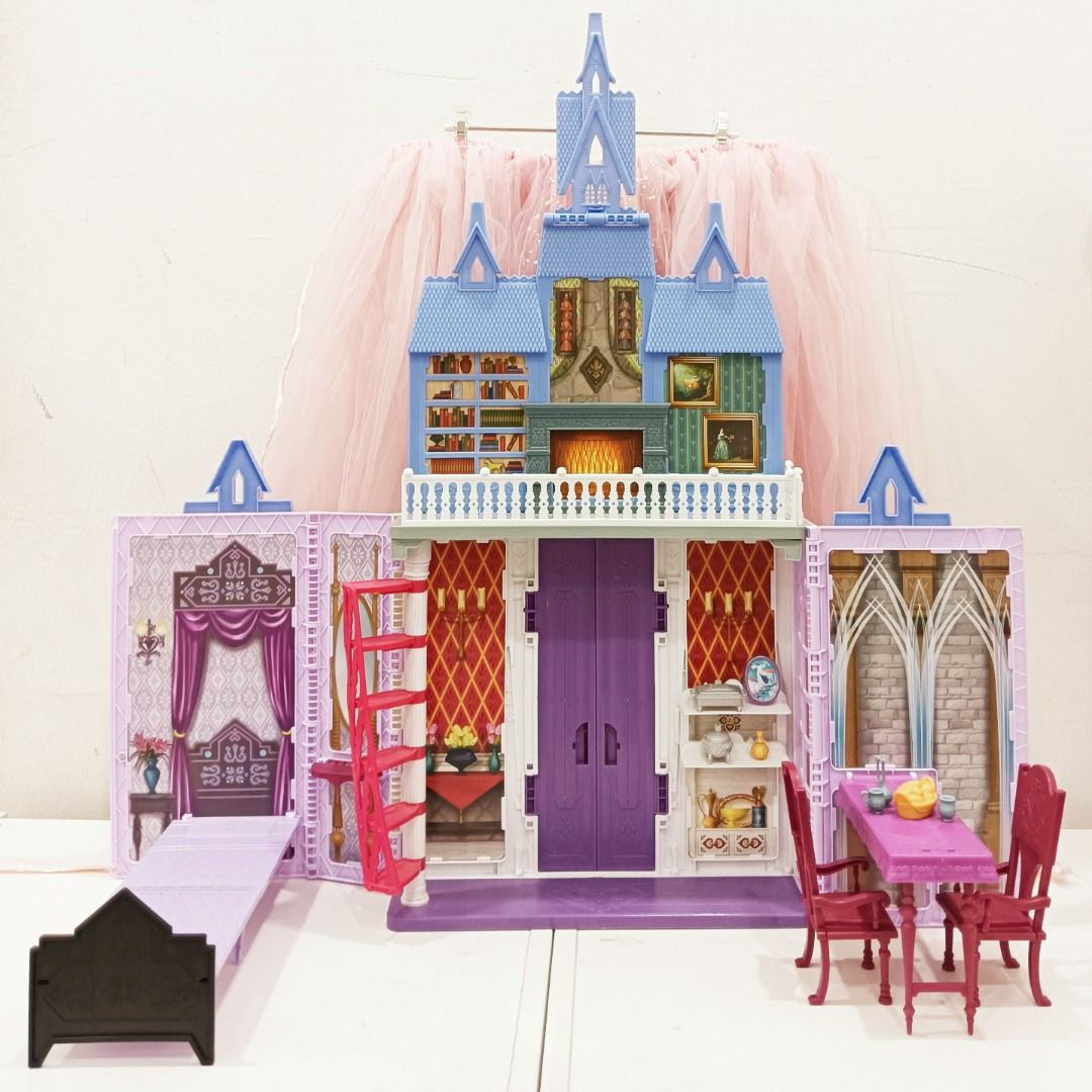 Frozen arendelle castle dollhouse sale
