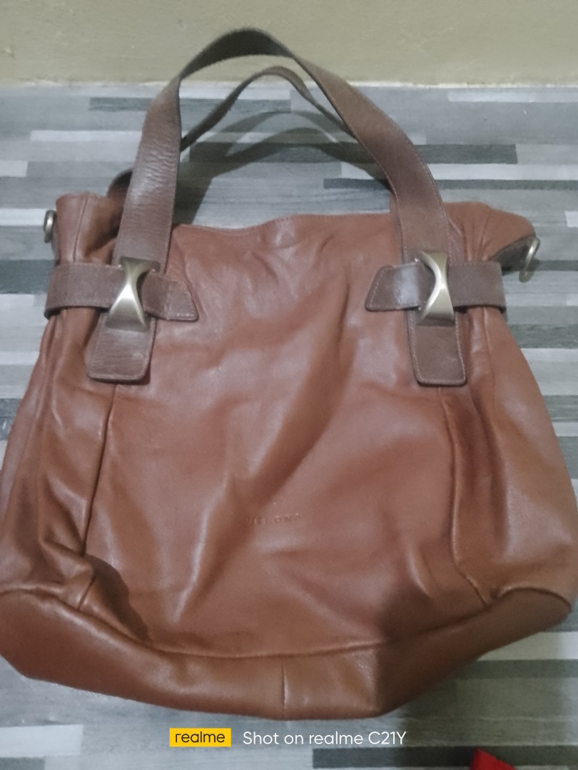 Dissona shoulder bag preloved