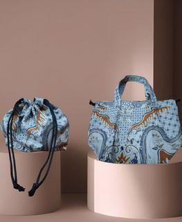 Drawstring tote bag/pouch