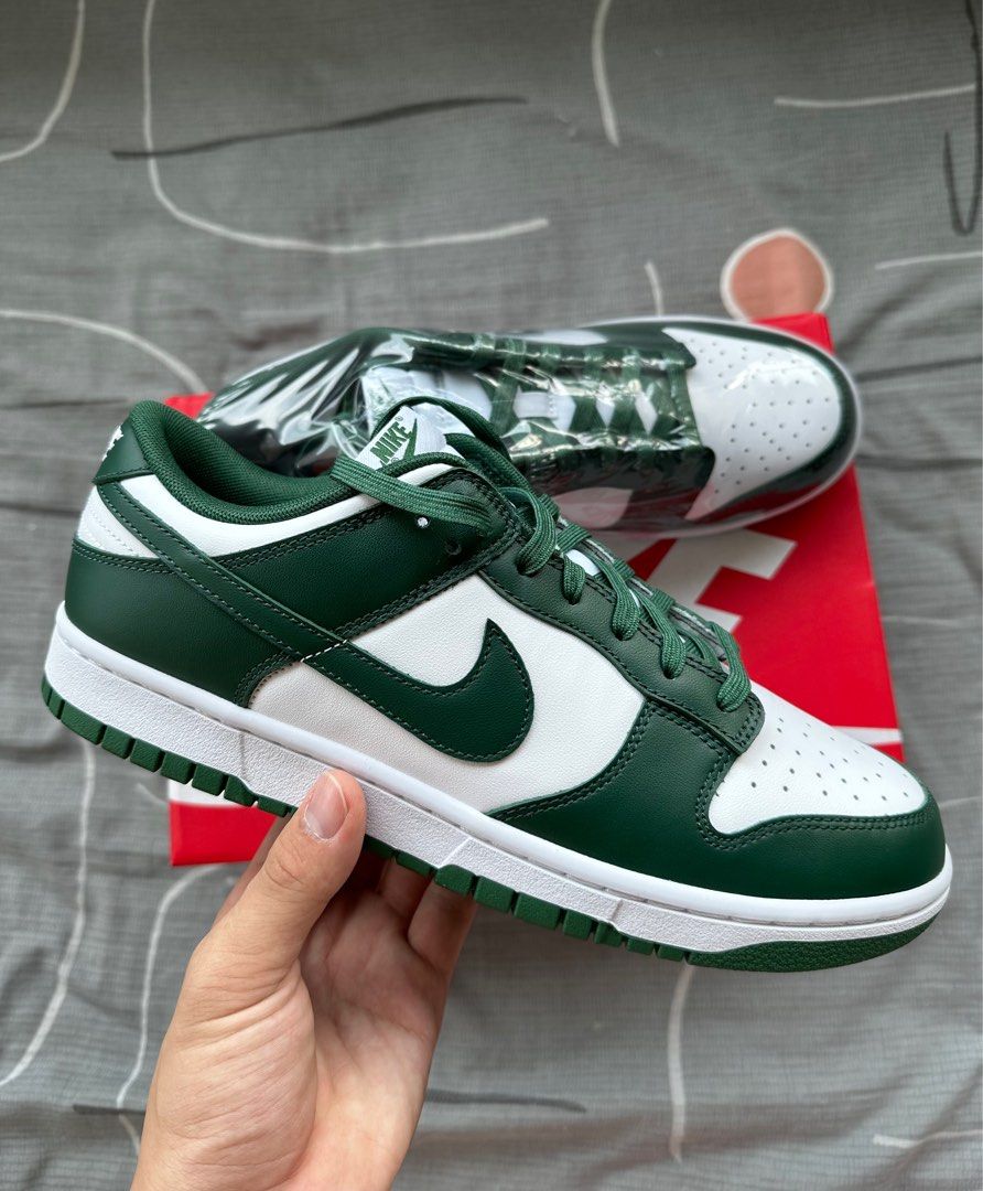 Dunk low Spartan green Men s Fashion Footwear Sneakers on Carousell
