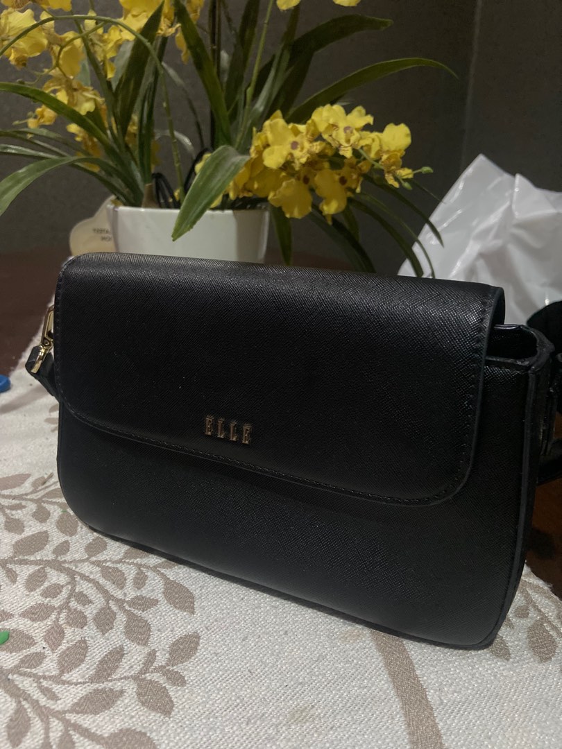 ELLE BRAND, Women's Fashion, Bags & Wallets, Shoulder Bags on Carousell