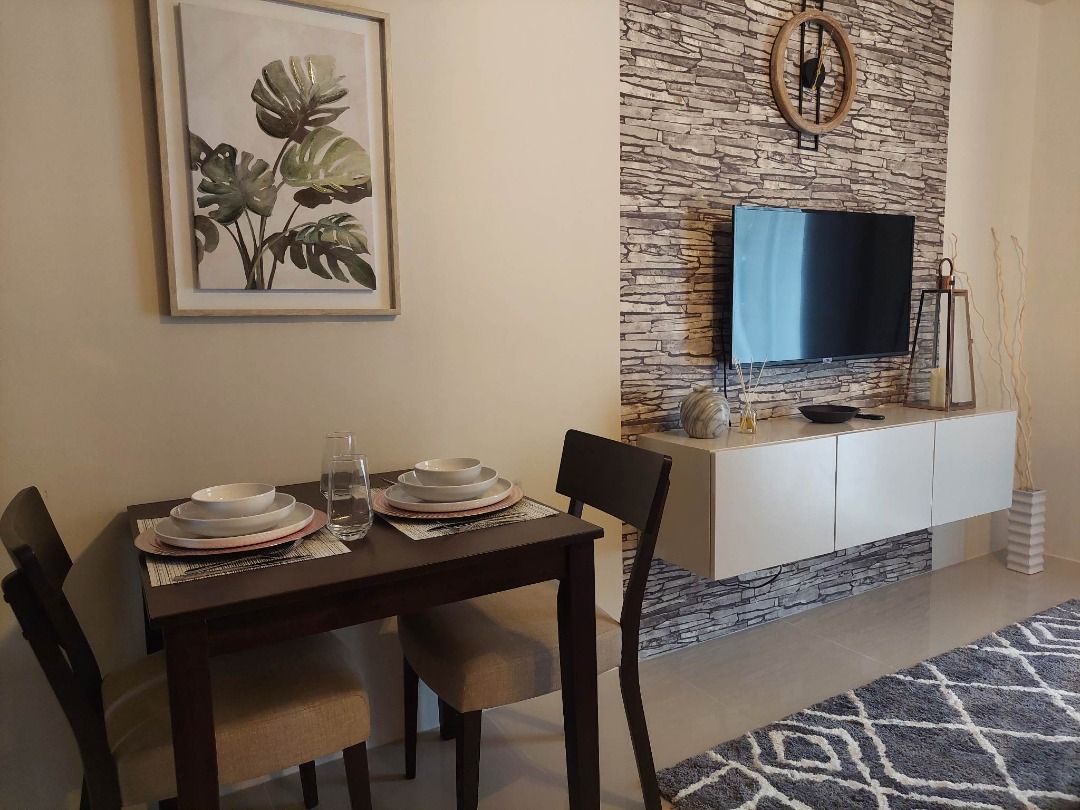 Luxurious Living in Tagaytay's Crosswinds Fully Furnished Studio Condo for Short & Long term