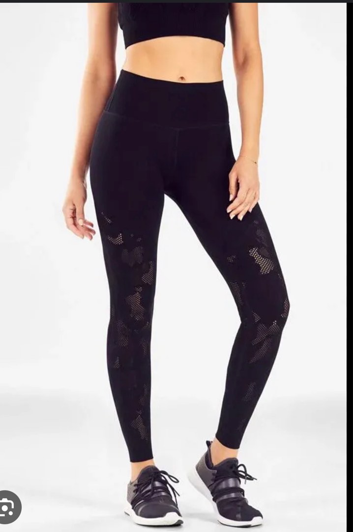 Fabletics Sculpt Knit High Waisted Camo Legging, Women's Fashion,  Activewear on Carousell