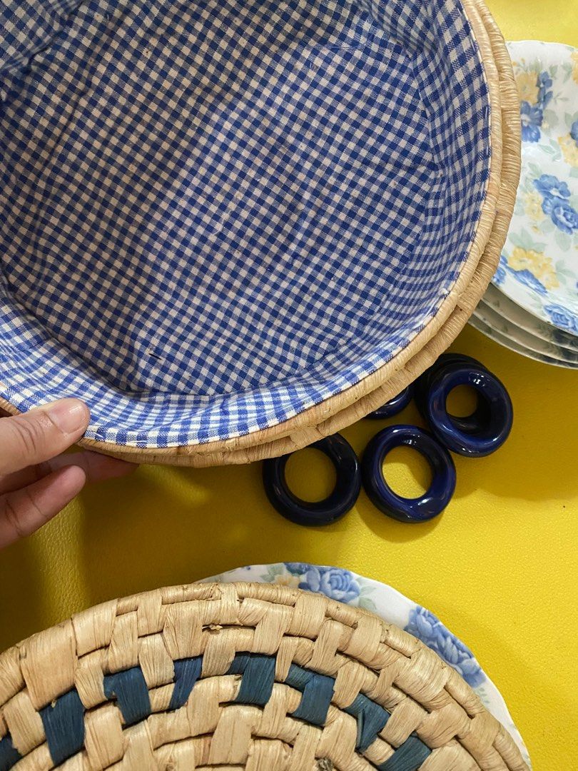 Feien Pasta Plates Set with Napkin Rings (Category: Coffee & Tea Tableware) located in Quezon City. Submitted by zarayurivan (Listing ID 1243512296, Image 3). Description: Feien Pasta Plates Set. Inclusions: 5pc plates, fine china 8.5” x 1.5”; 5pc napkin rings, 1 lovely wicker plate keeper with cloth lining. Php1349 only .