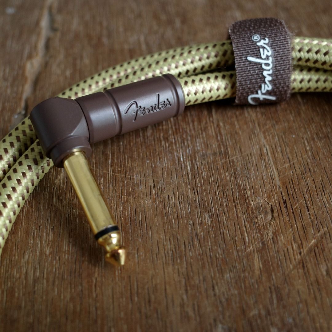 Fender Deluxe Series Angled Instrument Cable, 0.9m / 3ft, Tweed ...