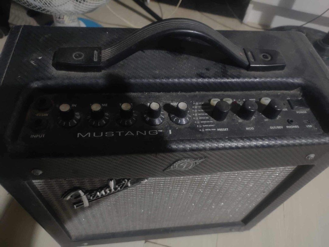 FENDER MULTI EFFECTS AMPLIFIER, Hobbies & Toys, Music & Media, CDs & DVDs on Carousell