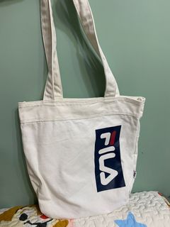（分類：）位於 。 由 joglow1179885 提交（商品編號 1243703837，圖片 1）。簡介： 。