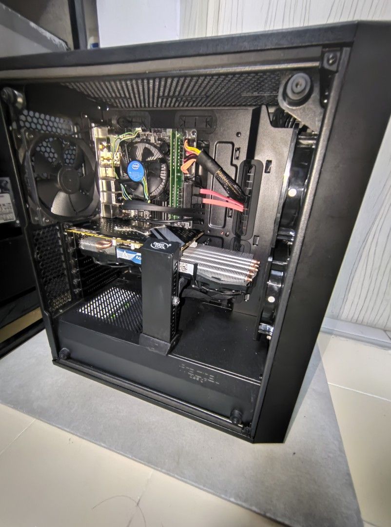 Full gaming PC setup (monitor + CPU), Computers & Tech, Desktops on