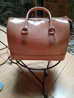 (Kategori: ) berada di . Dikirim oleh OneStopShoping (ID iklan 1243622813, Gambar 1). Deskripsi: .
