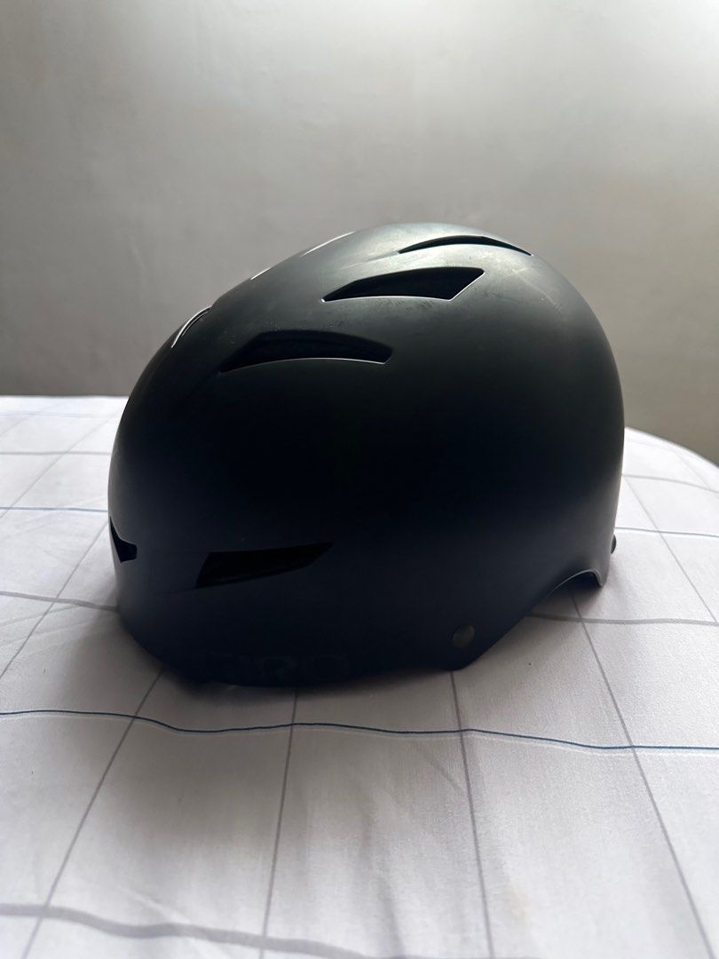 Giro store flak helmet