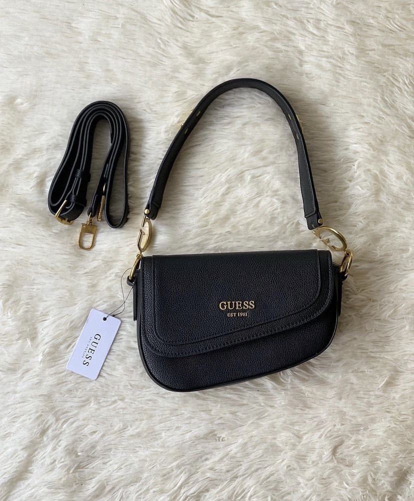 Guess Saddle Bag on Carousell