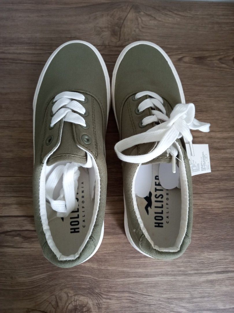 Hollister sneakers hotsell