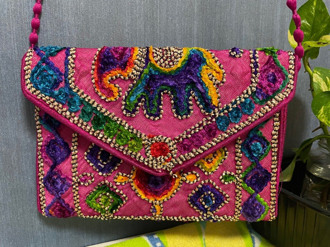 15 Creative & Trendy Designs of Handmade Bags for Women