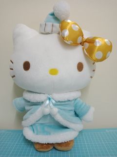 Hello Kitty Winter plush - Sanrio