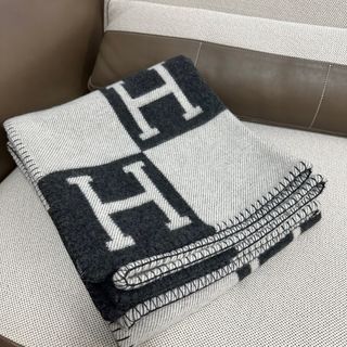 （分類：）位於 。 由 letabuy.luxury 提交（商品編號 1243596417，圖片 1）。簡介： 。