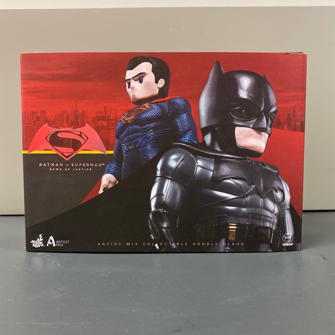 Statuetta Bobblehead The Batman (Robert Pattinson) - Collezione Royal Bobbles, 20 Cm, Dipinta A Mano - 2