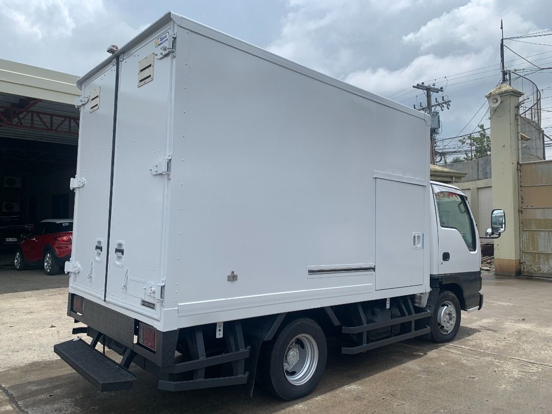 ISUZU REF. CLOSED VAN, 4JG2 ENGINE (Category: Heavy Vehicles) located in Cabanatuan. Submitted by firstnorth (Listing ID 1243594600, Image 3). Description: 📌 ISUZU REF. CLOSED VAN 📌 ENGINE : 4JG2 📌 reconditioned 📌 10ft PLS CALL OR TEXT US AT: ✅ SMART : 09190626591 | 09209798103 ✅ GLOBE : 09680571434 | 09989852280 .