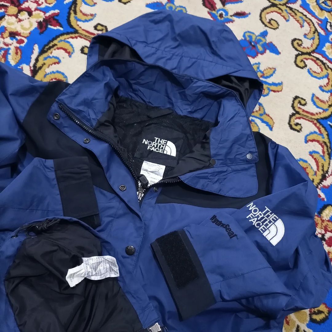North face hydroseal jacket top