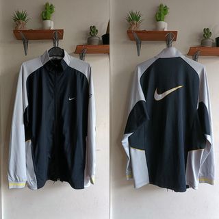 (Kategori: ) berada di . Dikirim oleh suitsdoyou.id (ID iklan 1243686644, Gambar 1). Deskripsi: .