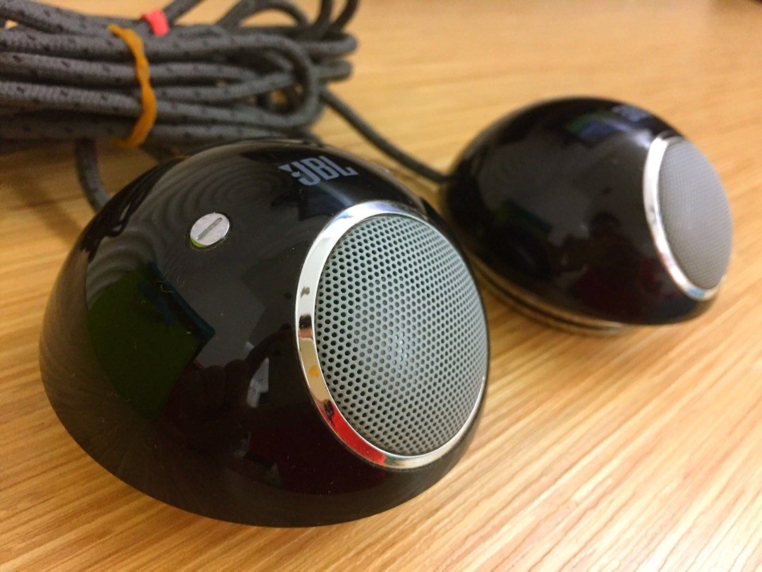 Jbl spot sales 2.1 speakers