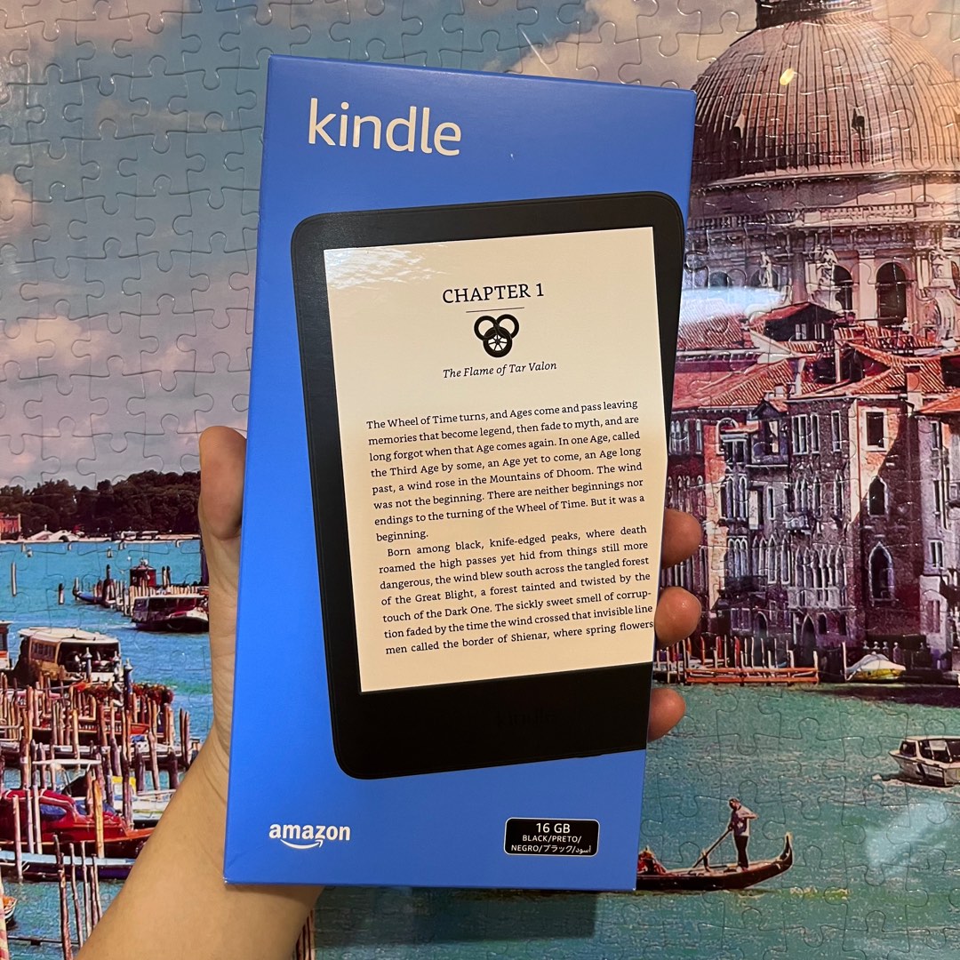Kindle 2022, Mobile Phones & Gadgets, EReaders on Carousell