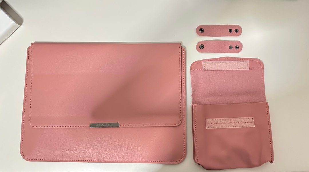 Laptop sleeve with charger 2024 pouch