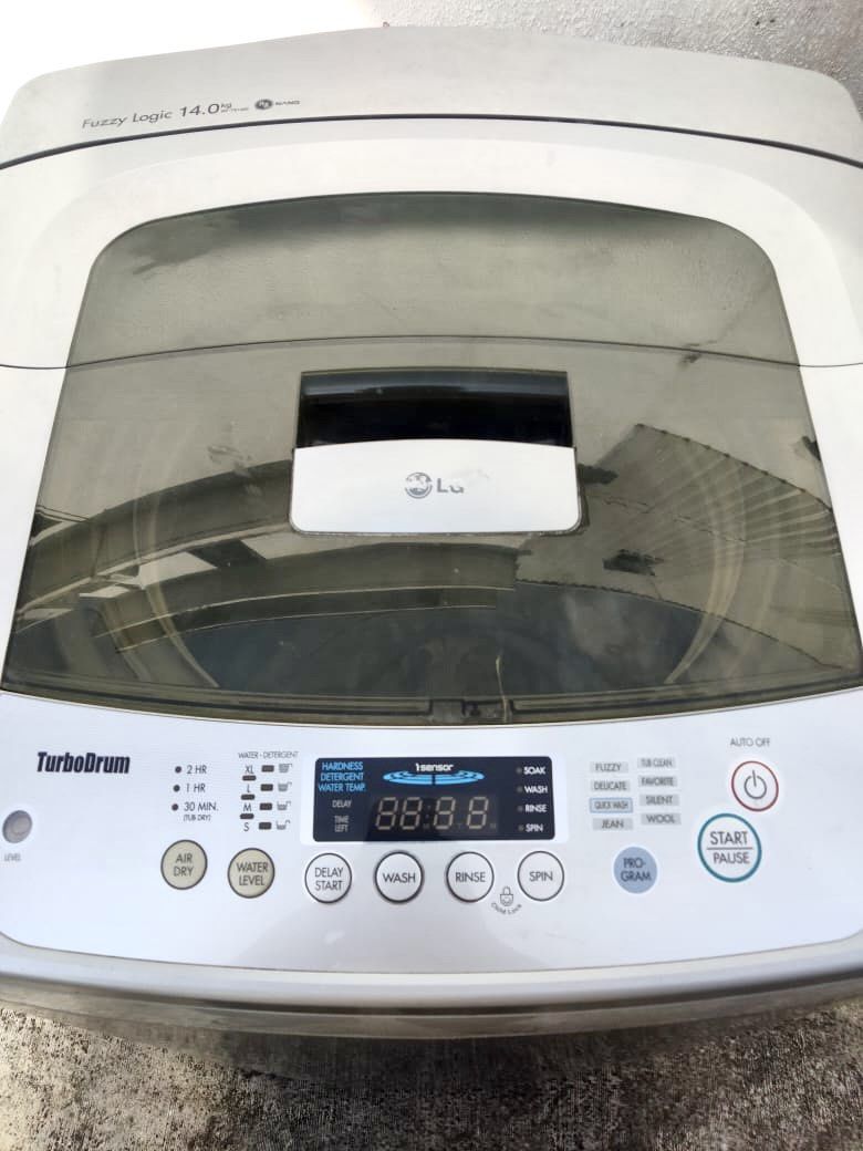 LG Washing Machine Fuzzy Logic 14.0kg, Furniture & Home Living