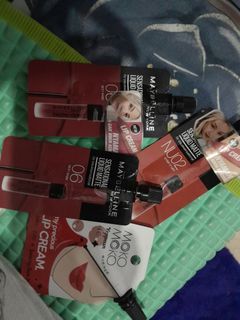 Lipstik 4 smwa 80rb
