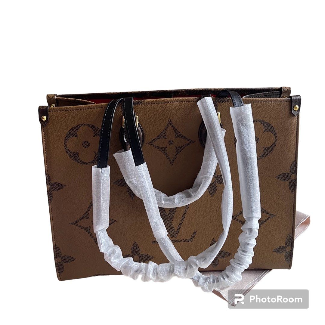 LV ONTHEGO TOTE-M45320, Luxury, Bags & Wallets on Carousell