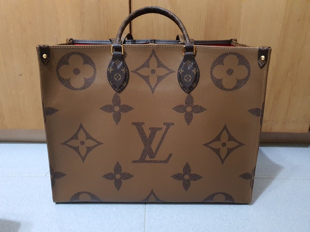 LV Mini Tote Onthego, Luxury, Bags & Wallets on Carousell