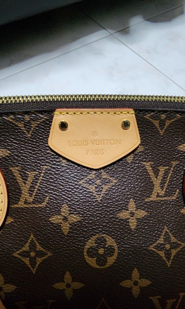 Louis Vuitton TURENNE MM One Year Wear & Tear