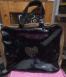 Makeup Bag / Travel bag / Baby bag / Organizer bag / Laptop Bag