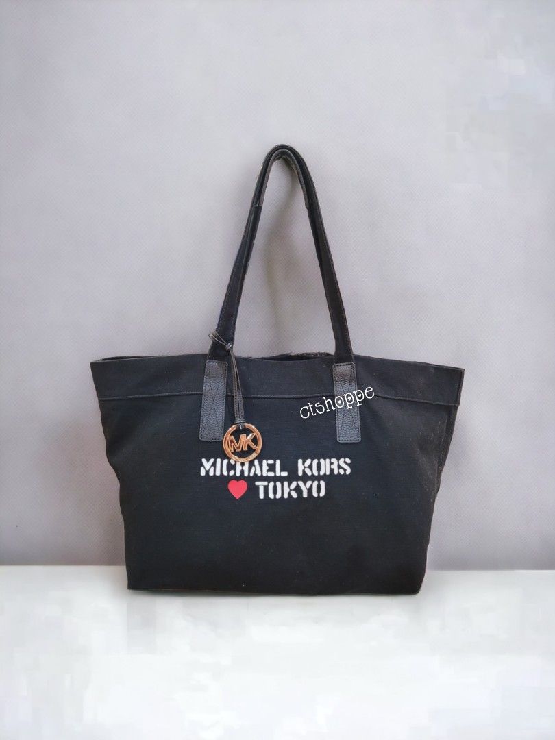 Michael kors deals discontinued bags
