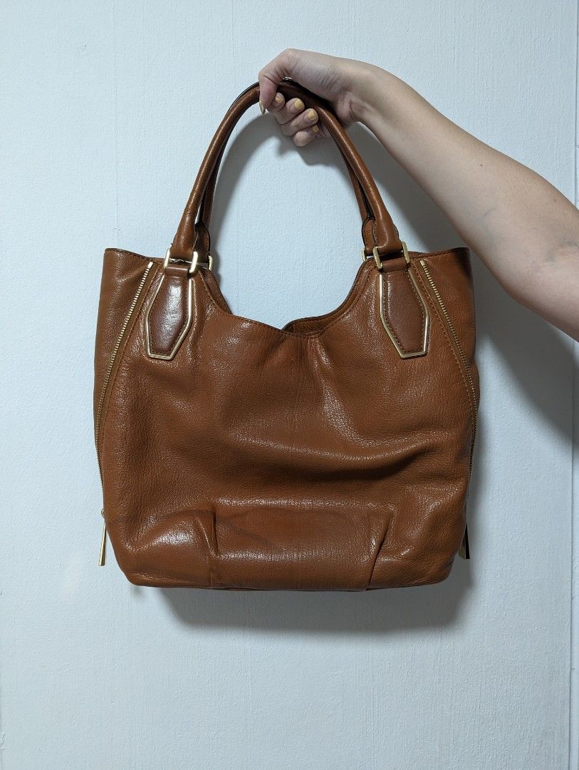 Michael kors store bag vanessa