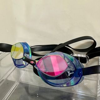Mizuno 無軟膠比賽泳鏡