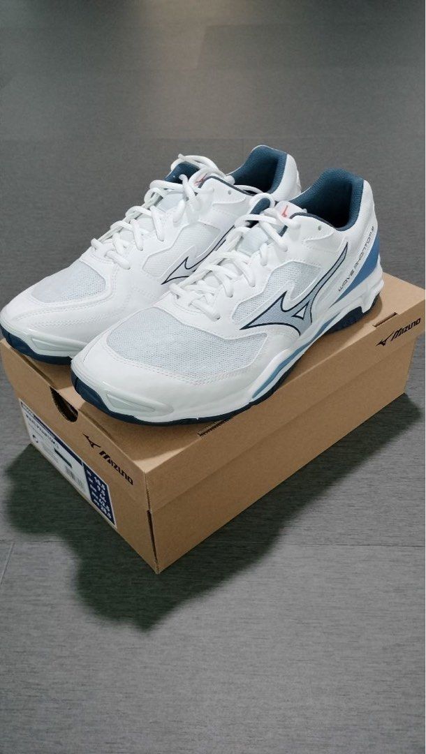 Mizuno court shoes clearance