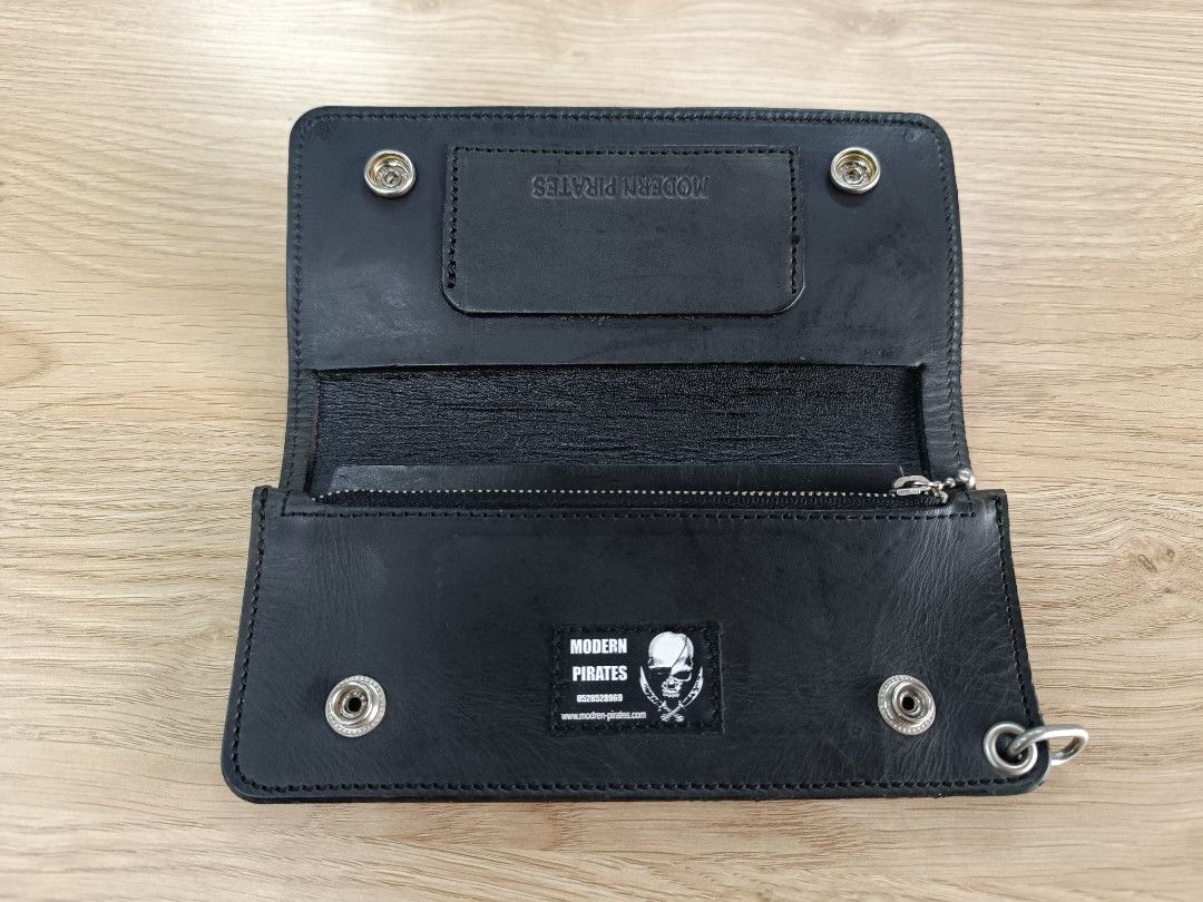 Modern Pirates ( Japan ) Genuine Leather Studded Long Wallet