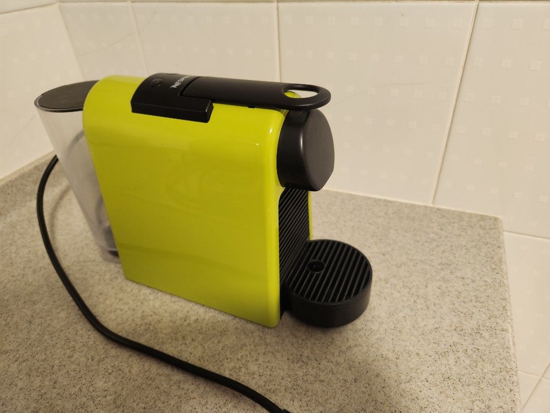 Nespresso essenza mini coffee maker, TV & Home Appliances, Kitchen