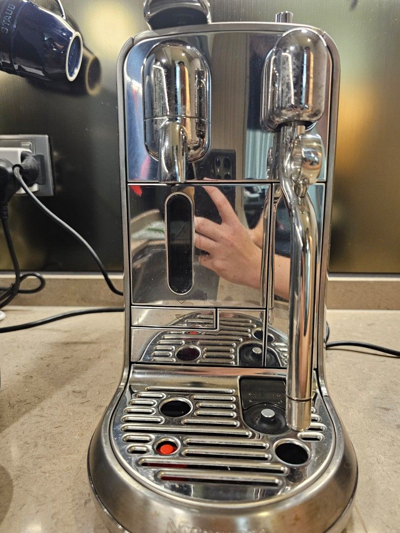 Nespresso j520 store