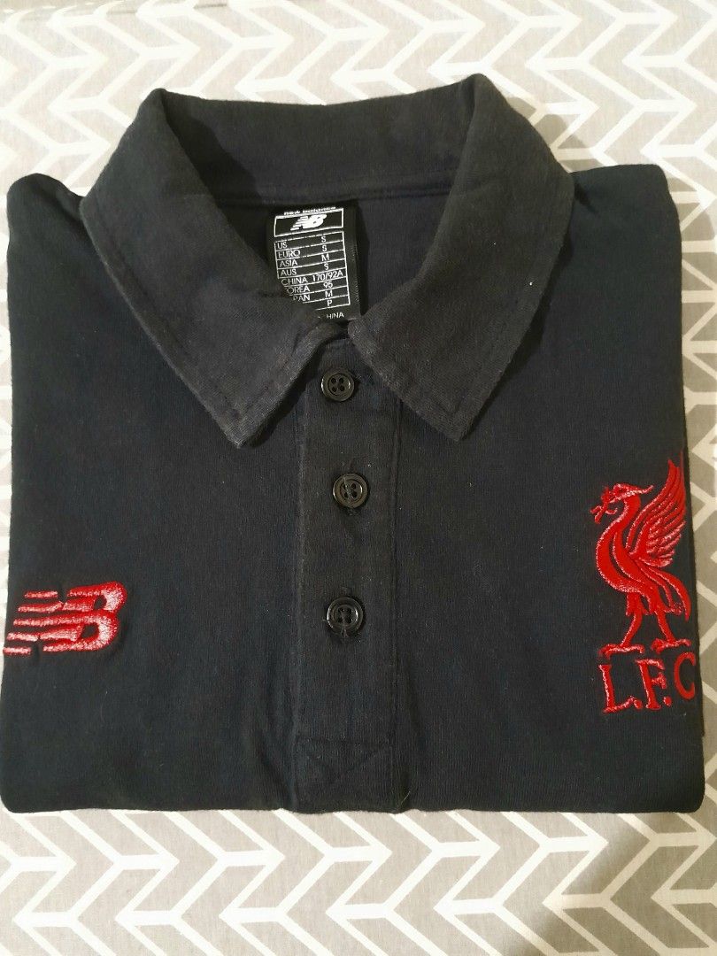 zelfmoord weduwe geest New Balance Liverpool FC Polo Shirt, Men's Fashion, Tops & Sets, Tshirts & Polo  Shirts on Carousell