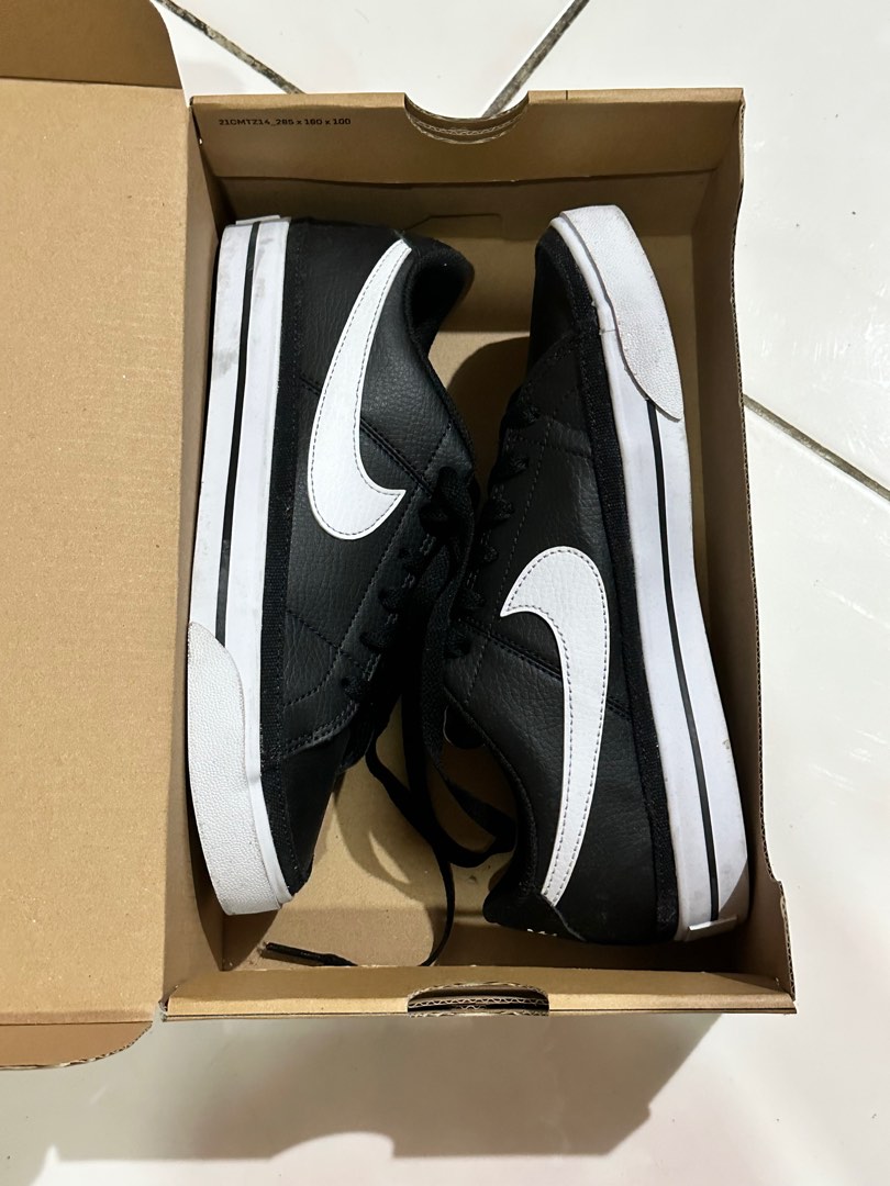 Nike Court Legacy on Carousell