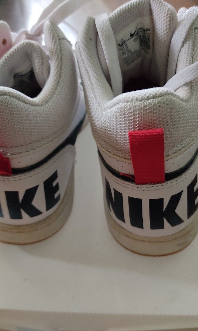 Nike High (Category: Sneakers) located in Quezon City. Submitted by cassyboi (Listing ID 1243503432, Image 3). Description: No box from the US.