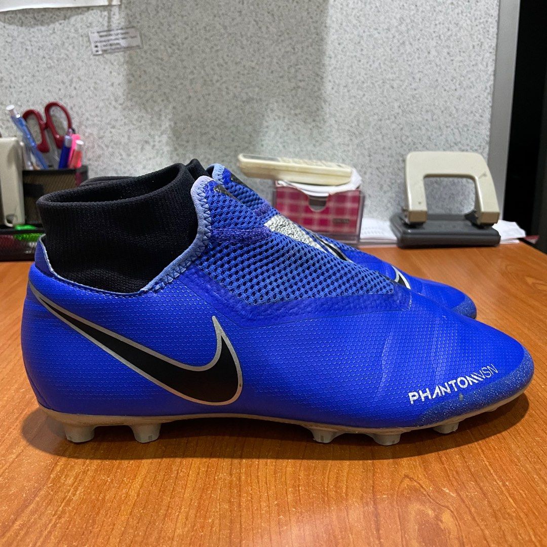 NIKE PHANTOM VSN