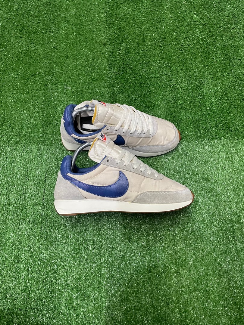 nike tailwind rainbow