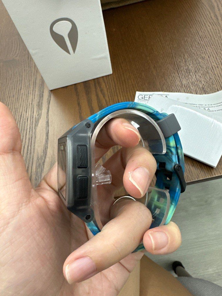 Nixon base tide shop blue jellyfish