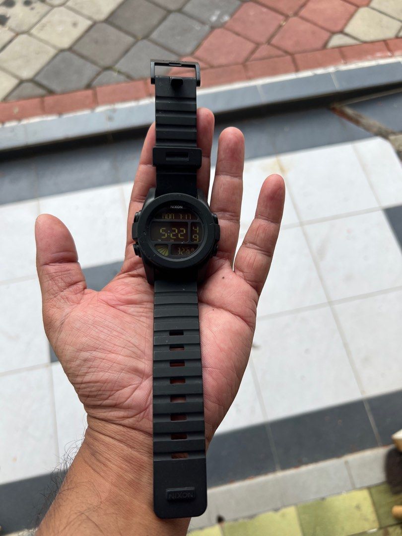 Nixon the hot sale unit watch