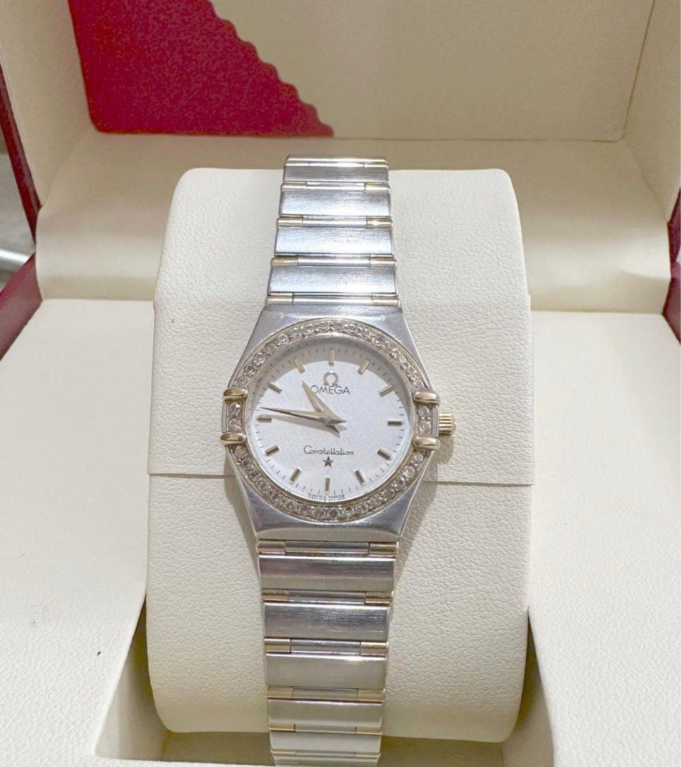 Omega constellation with diamonds (Category: Luxury Watches) located in Cagayan de Oro. Submitted by moiobsession (Listing ID 1243572768, Image 3). Description: Pre- owned Omega Constellation Authentic In excellent condition 25mm White dial Real diamonds bezel 18k gold & steel bracelet Quartz movement Swiss made 6.7 inches wrist size or smaller With replacement box .
