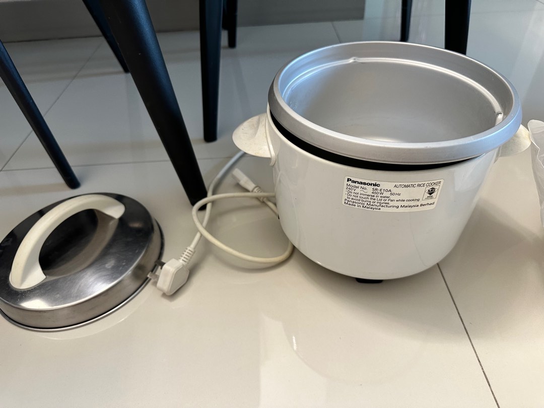 Panasonic Rice Cooker SRE10A, TV & Home Appliances, Kitchen Appliances